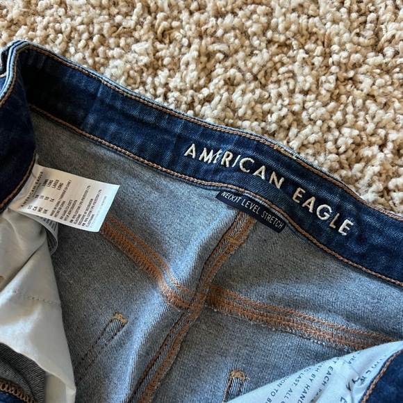 American Eagle Super hi-rise jegging size 10 long. - Picture 2 of 3